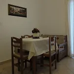 Apartamento Anemoni *